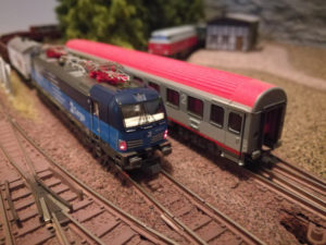 Hobbytrain 2985-1 CD Cargo E-Lok Serie 383 Ep.6